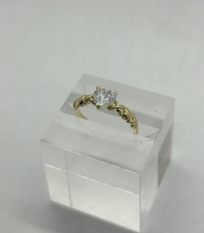 14kt Gold White Heart Ring