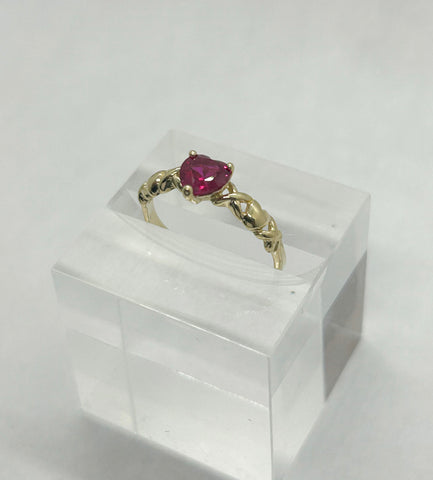 14kt Gold Ruby Red Heart Ring