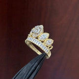 Anillo de Quinceañera Corona Majestuosa "Mis 15" en Oro Amarillo de 10K con Circonias Baguette